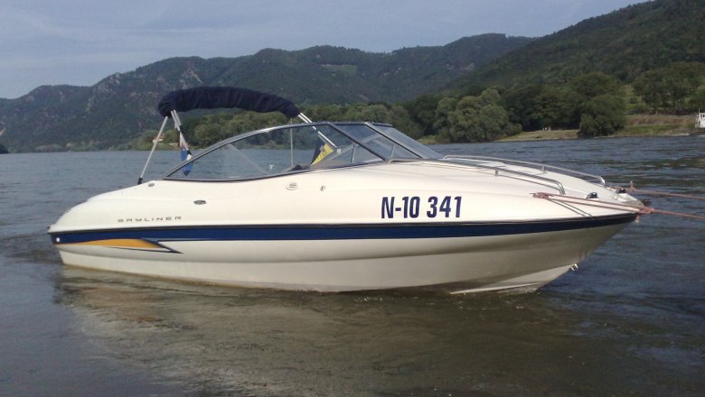 Motorboot Taxi Wachau, © Motorboot Taxi Wachau Motorboot Taxi Wachau, © Motorboot Taxi Wachau