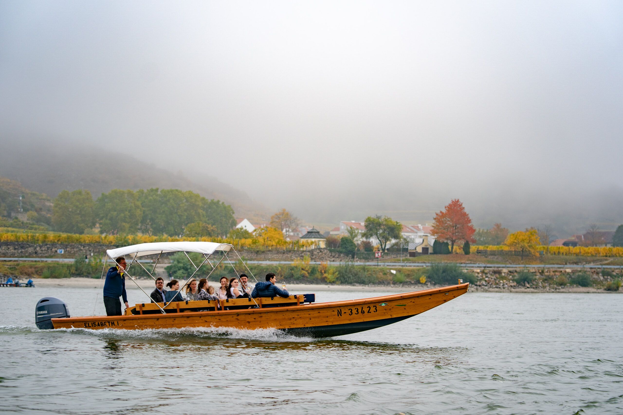 Weinverkostung auf der Wachau-Zille