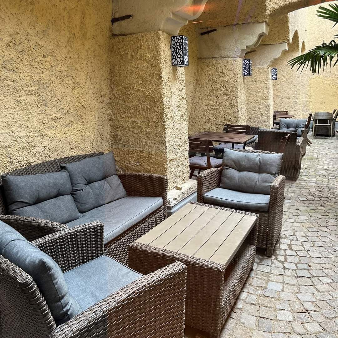 Der Gastgarten im Innenhof