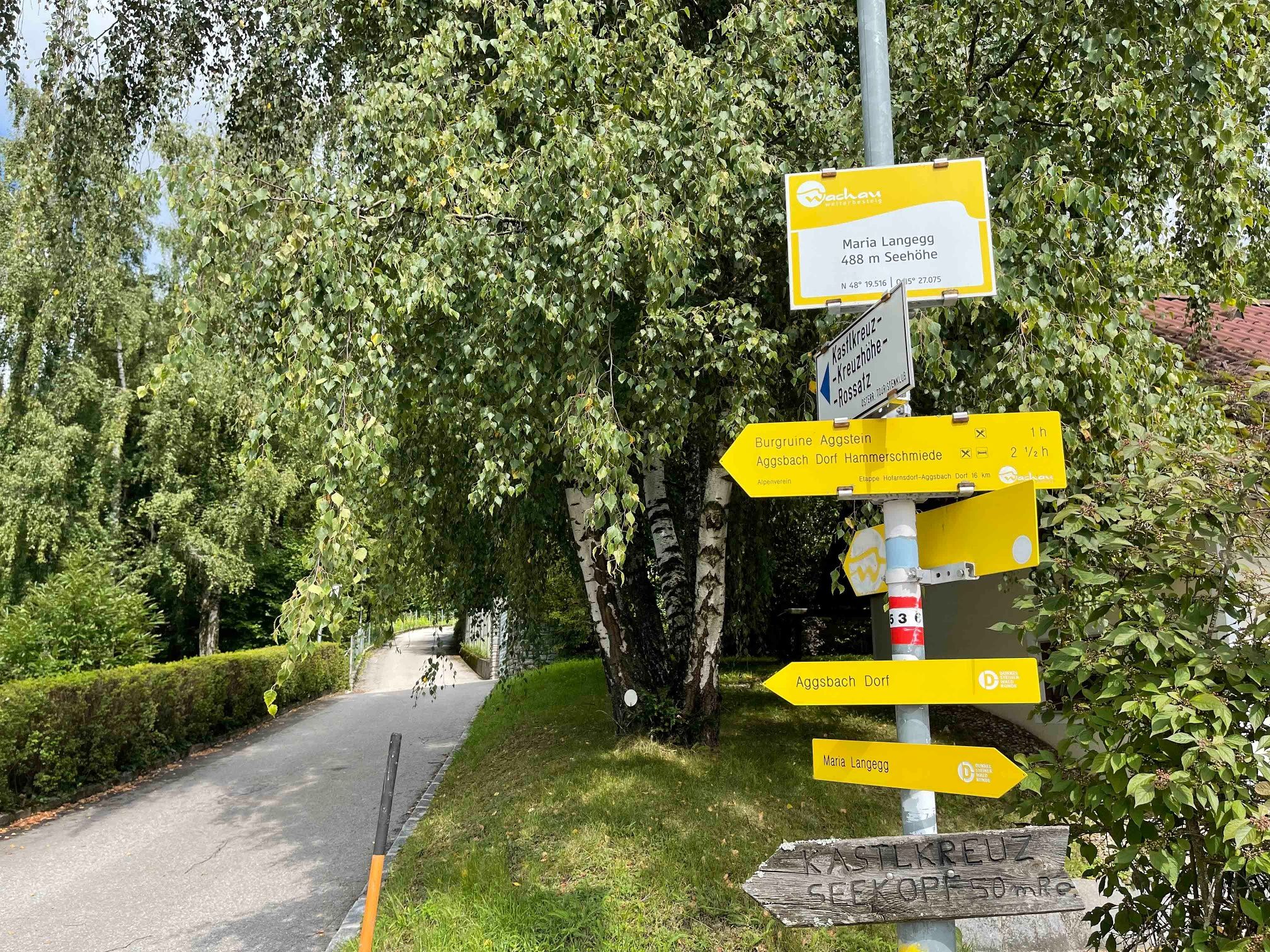 Wegweiser in Maria Langegg