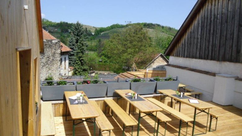 Heurigen workshop terrace, &copy; Familie Lorenz