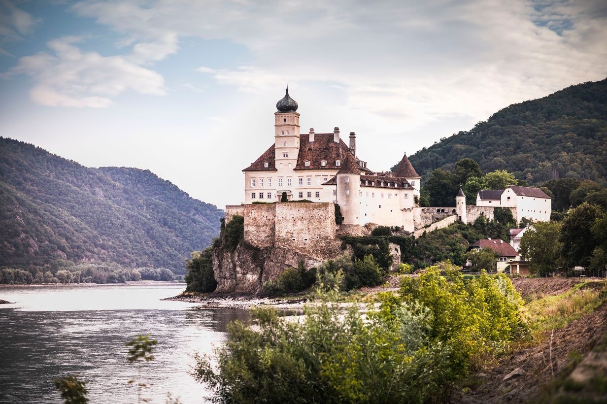 Schloss Schönbühel