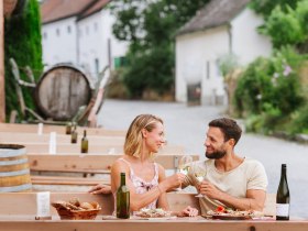 Open cellar, &copy; Wachau-Nibelungengau-Kremstal