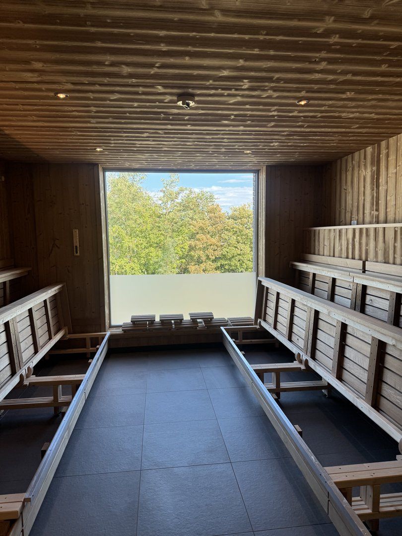 Mirador swim.spa.relax in Krems