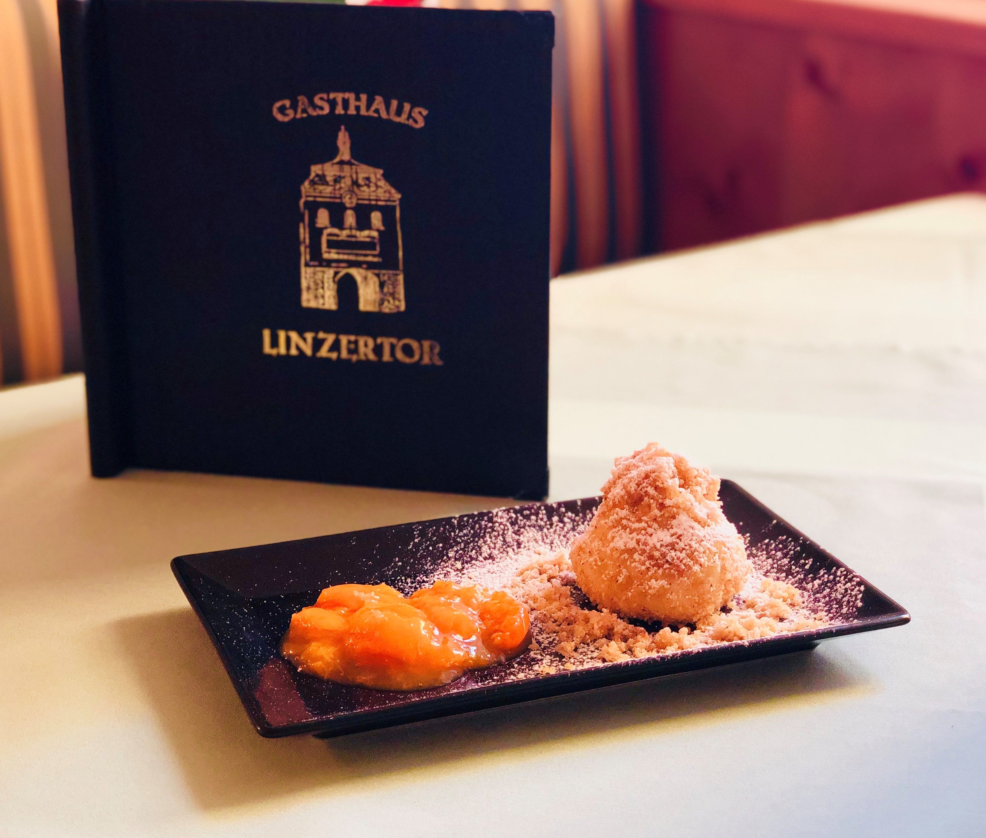 Gasthaus Linzertor Marillenknödel
