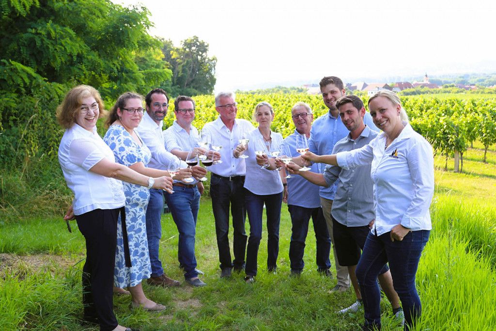 Die Winzerinnen und Winzer der Kellermeile.