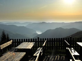 Wachau terrace of the nature park house on the Jauerling - 915 m, &copy; Nieder&ouml;sterreichische Naturparke/Robert Herbst