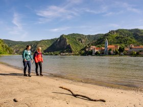 Rossatzbach - view of D&uuml;rnstein, &copy; Wachau-Nibelungengau-Kremstal