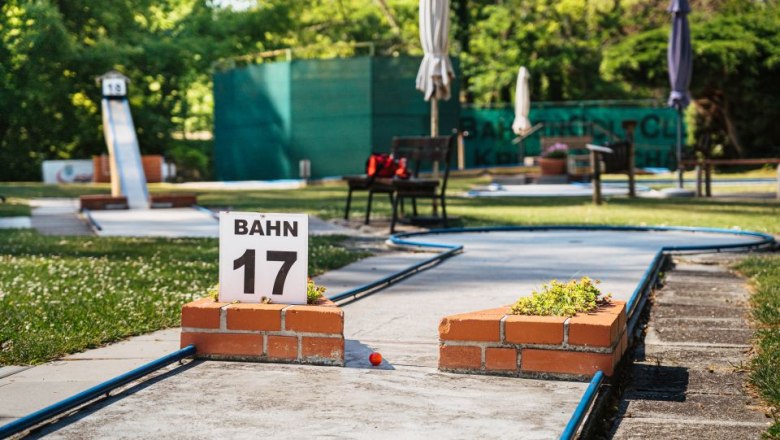 Minigolf course lane 17